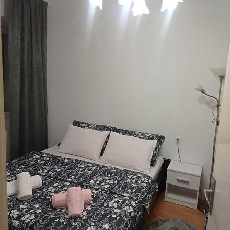 Apartman Lili Appartamento Livno Esterno foto
