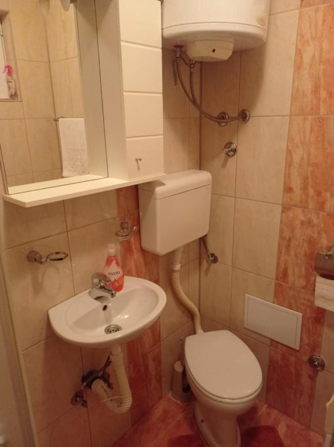 Apartman Lili Appartamento Livno Esterno foto