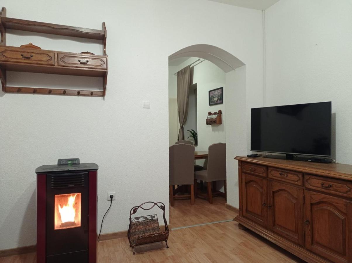 Apartman Lili Appartamento Livno Esterno foto